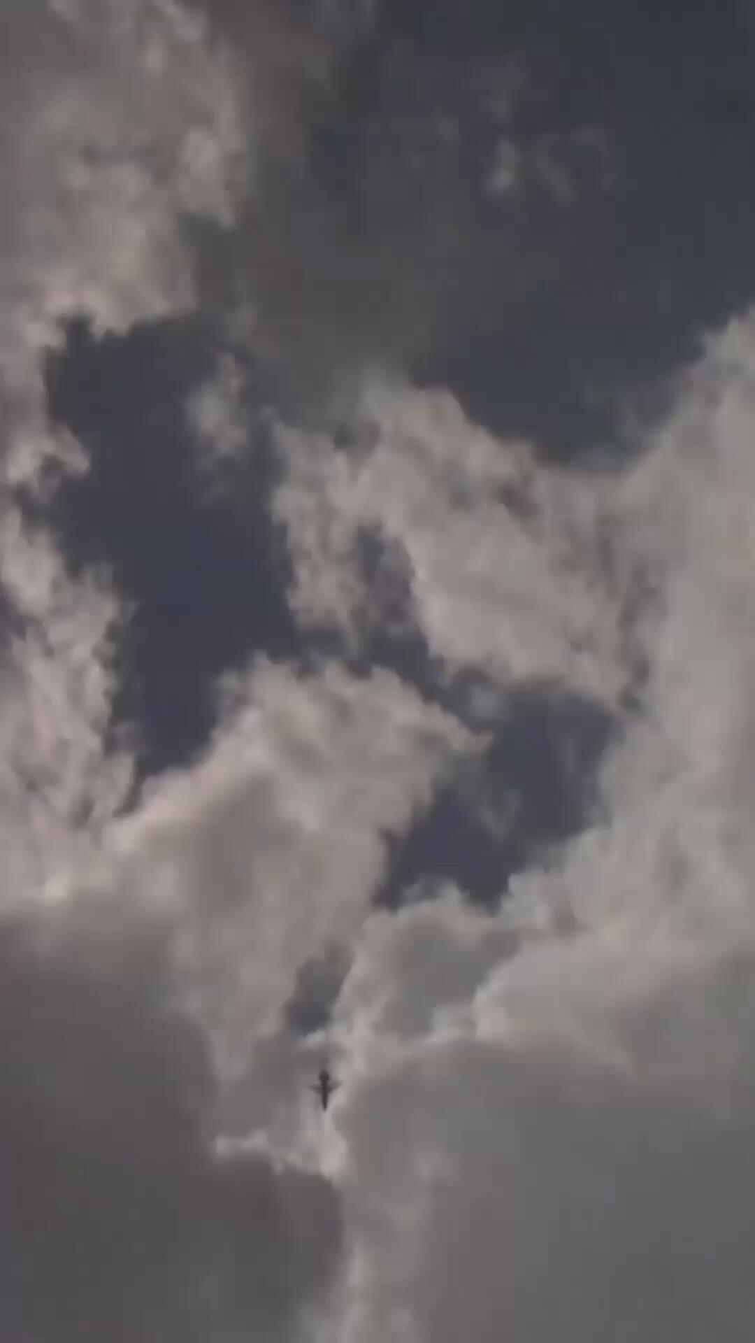 Ngoc CC - Oct, 17, 2025